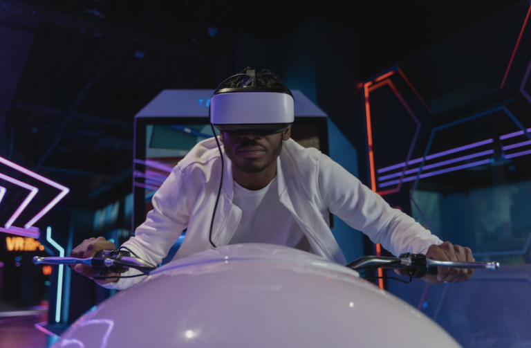 A Complete Guide to In-Person & Virtual Event Technology
